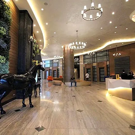 Siglo Suites @ The Knightsbridge Residences