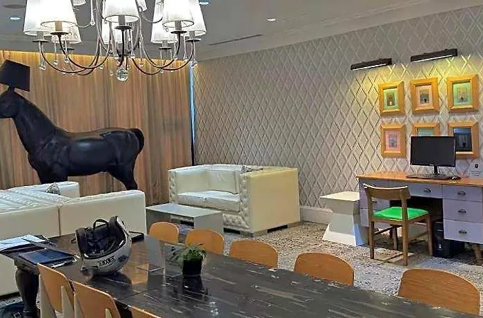 Siglo @ The Knightsbridge Residences